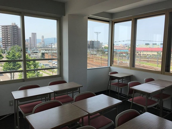 友語言札幌校-教室